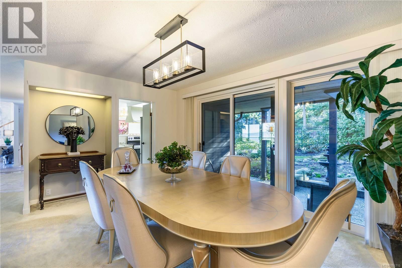 104 - 2829 ARBUTUS ROAD Image 19