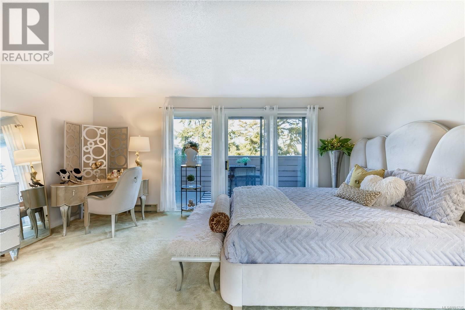 104 - 2829 ARBUTUS ROAD Image 44