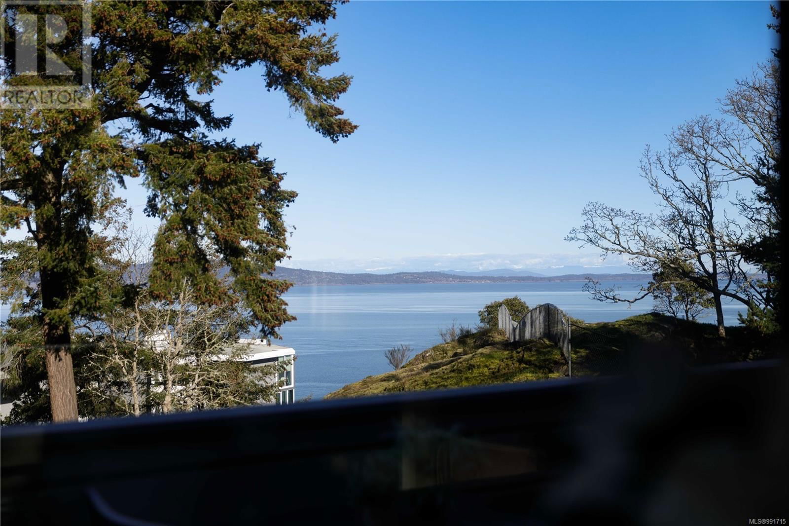 104 - 2829 ARBUTUS ROAD Image 45