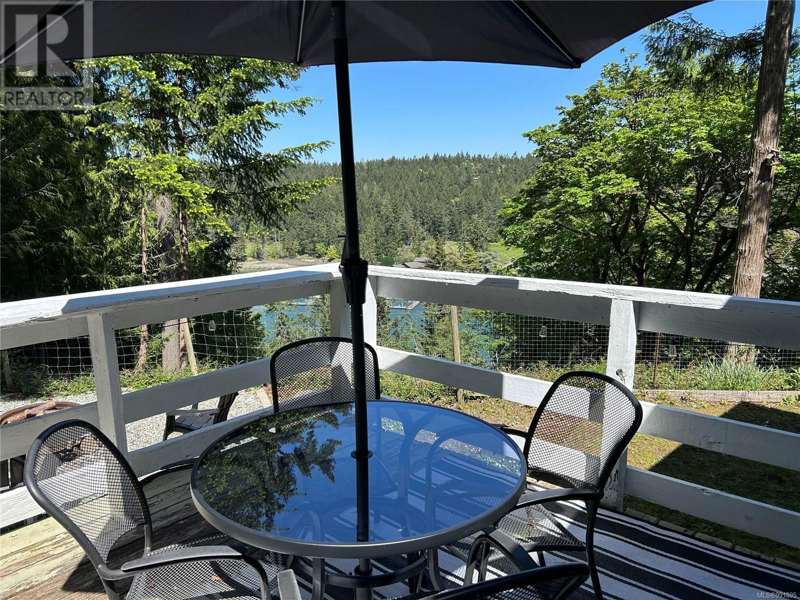 274 QUEBEC DRIVE Image 19