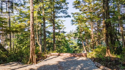 392 Reef Point Road | Ucluelet British Columbia | Slide Image Five