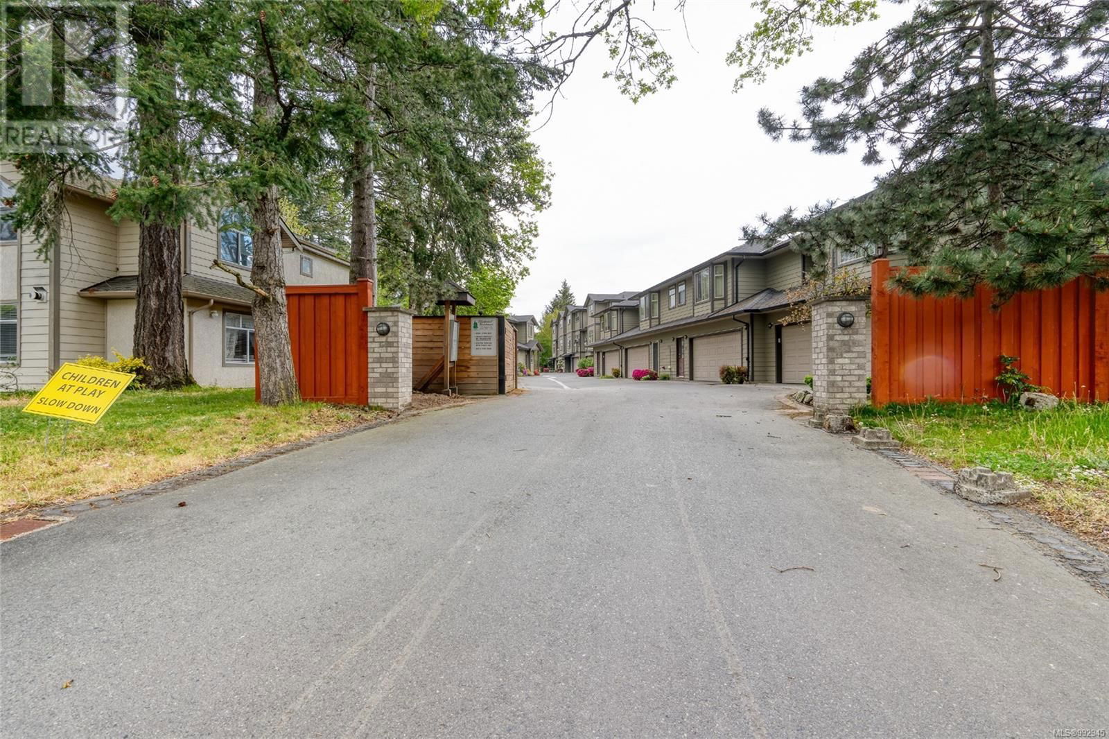 138 - 710 MASSIE DRIVE Image 48
