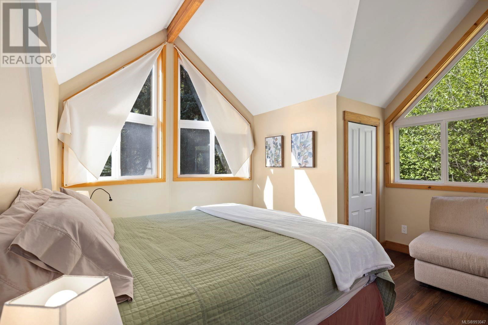 11464 YOUBOU ROAD Image 21
