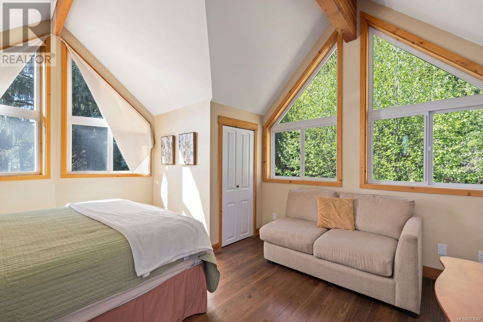 11464 YOUBOU ROAD Image 23