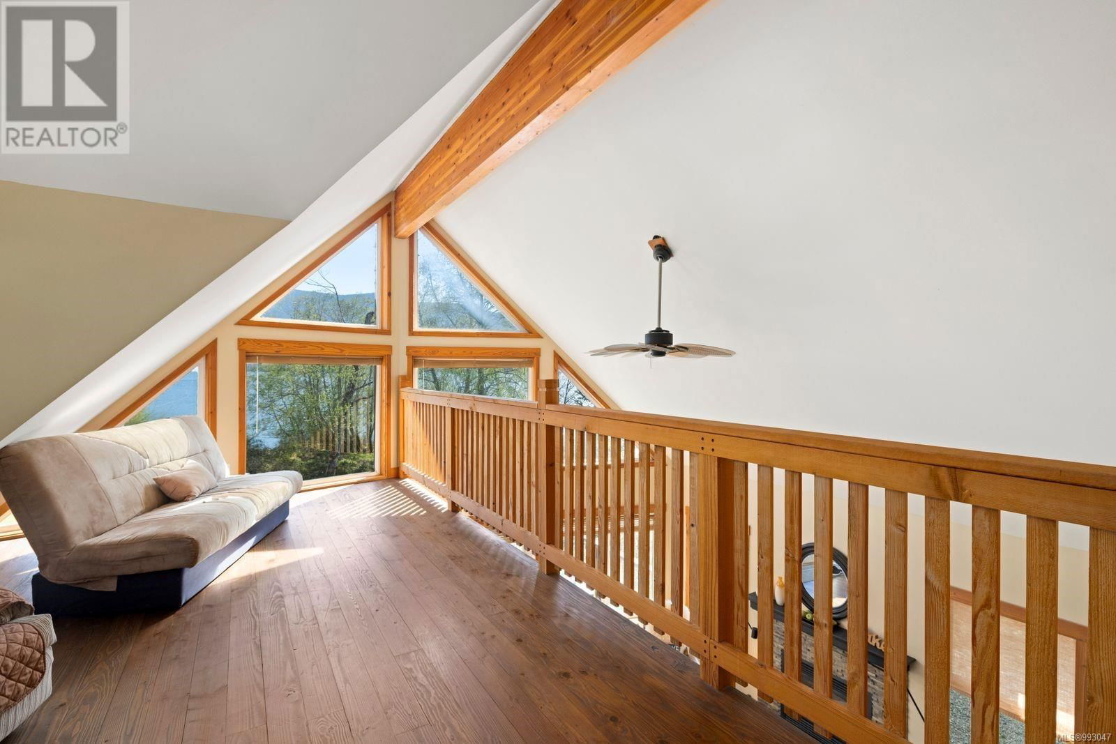 11464 YOUBOU ROAD Image 28
