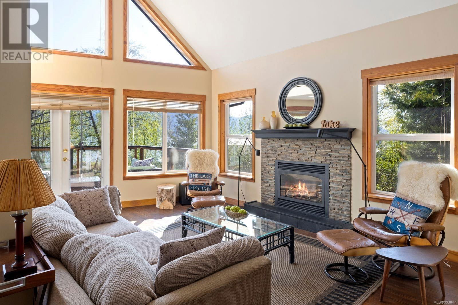 11464 YOUBOU ROAD Image 5