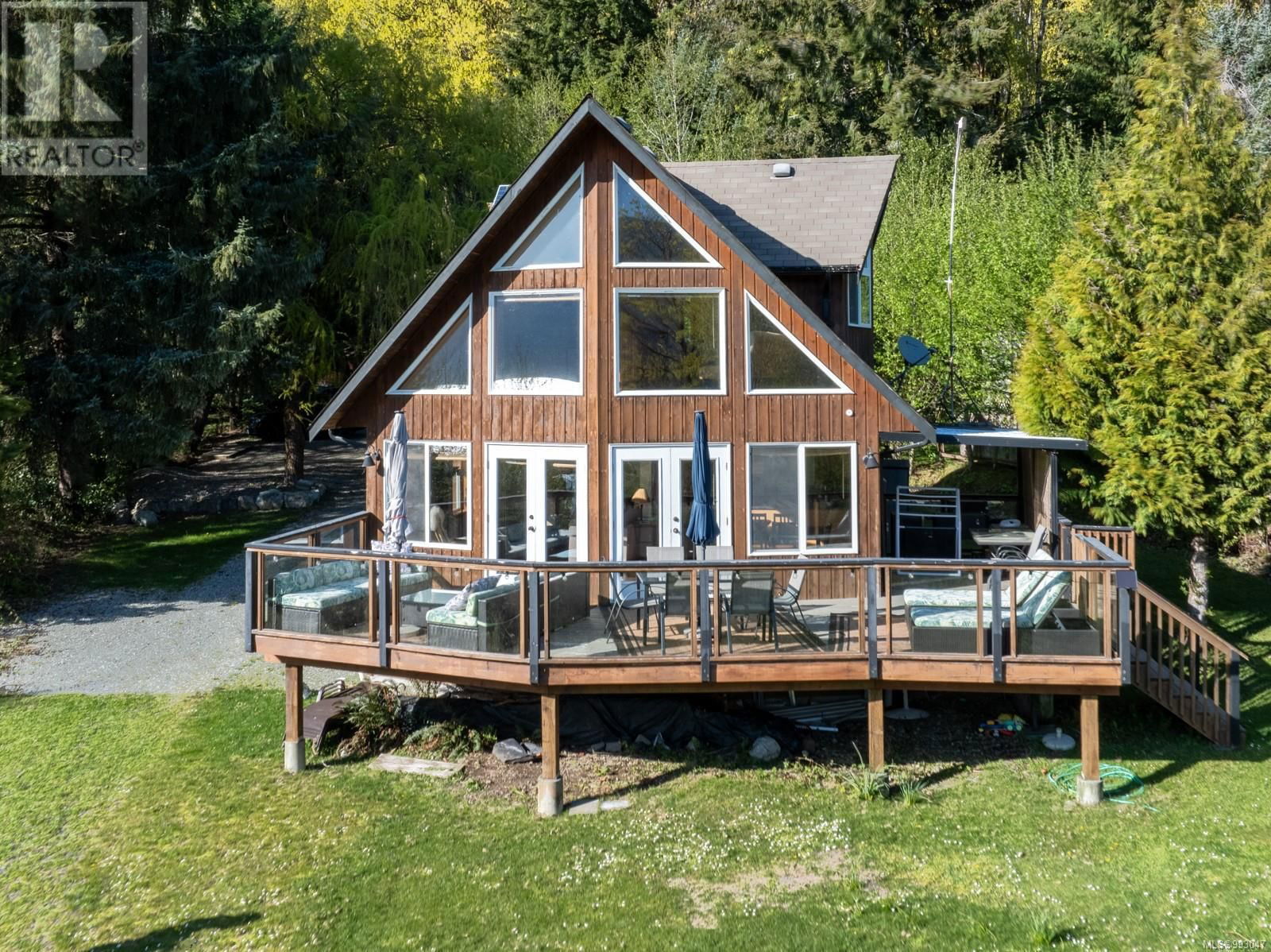 11464 YOUBOU ROAD Image 54