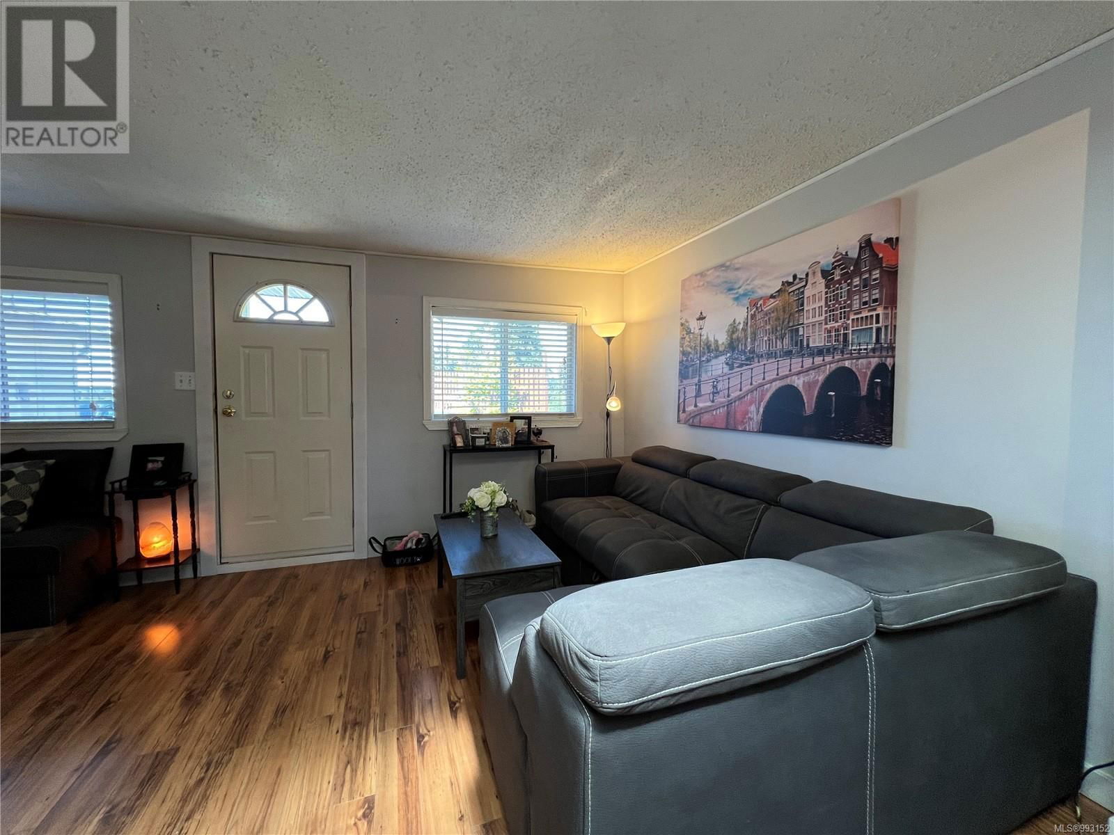 2163 HEMER ROAD Image 18