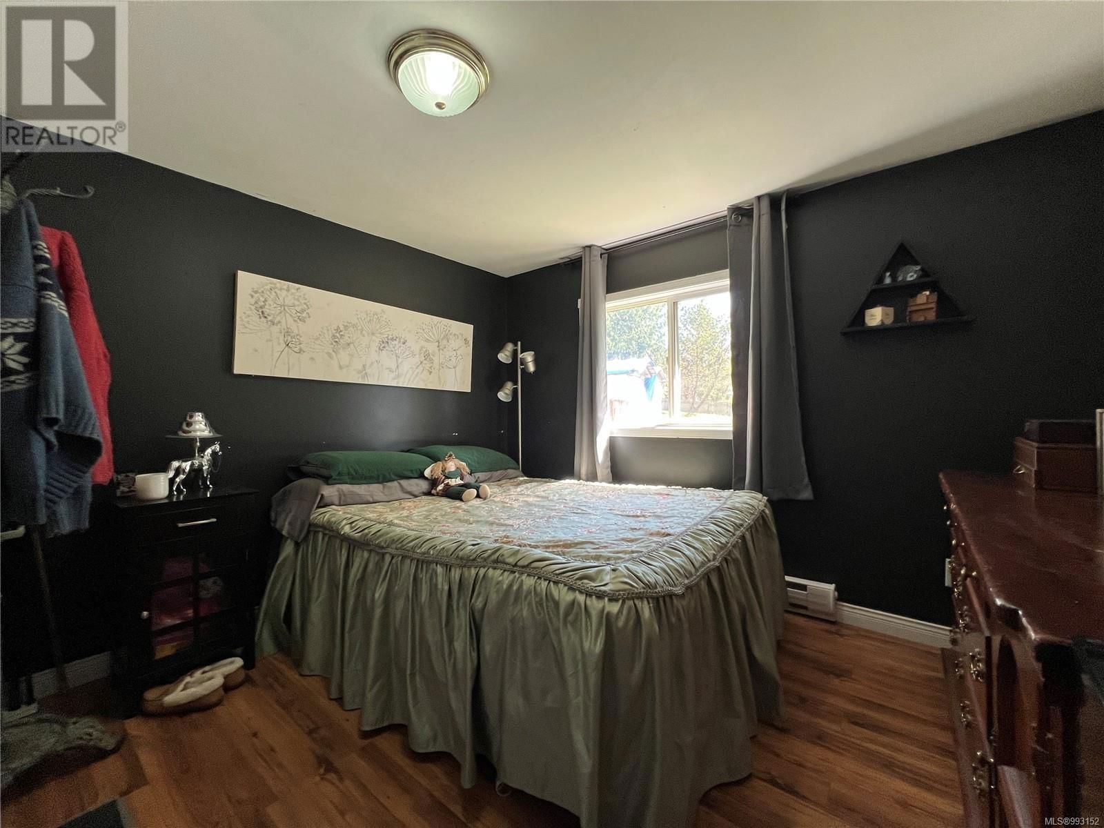 2163 HEMER ROAD Image 27