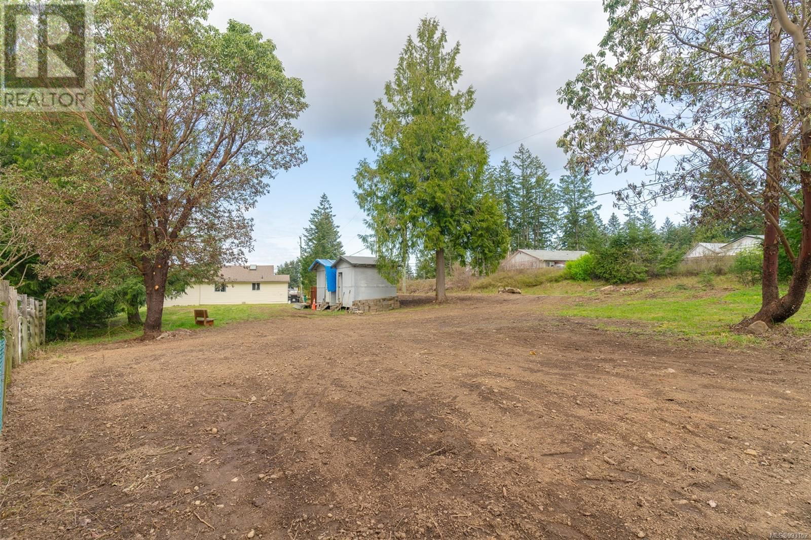 2163 HEMER ROAD Image 33