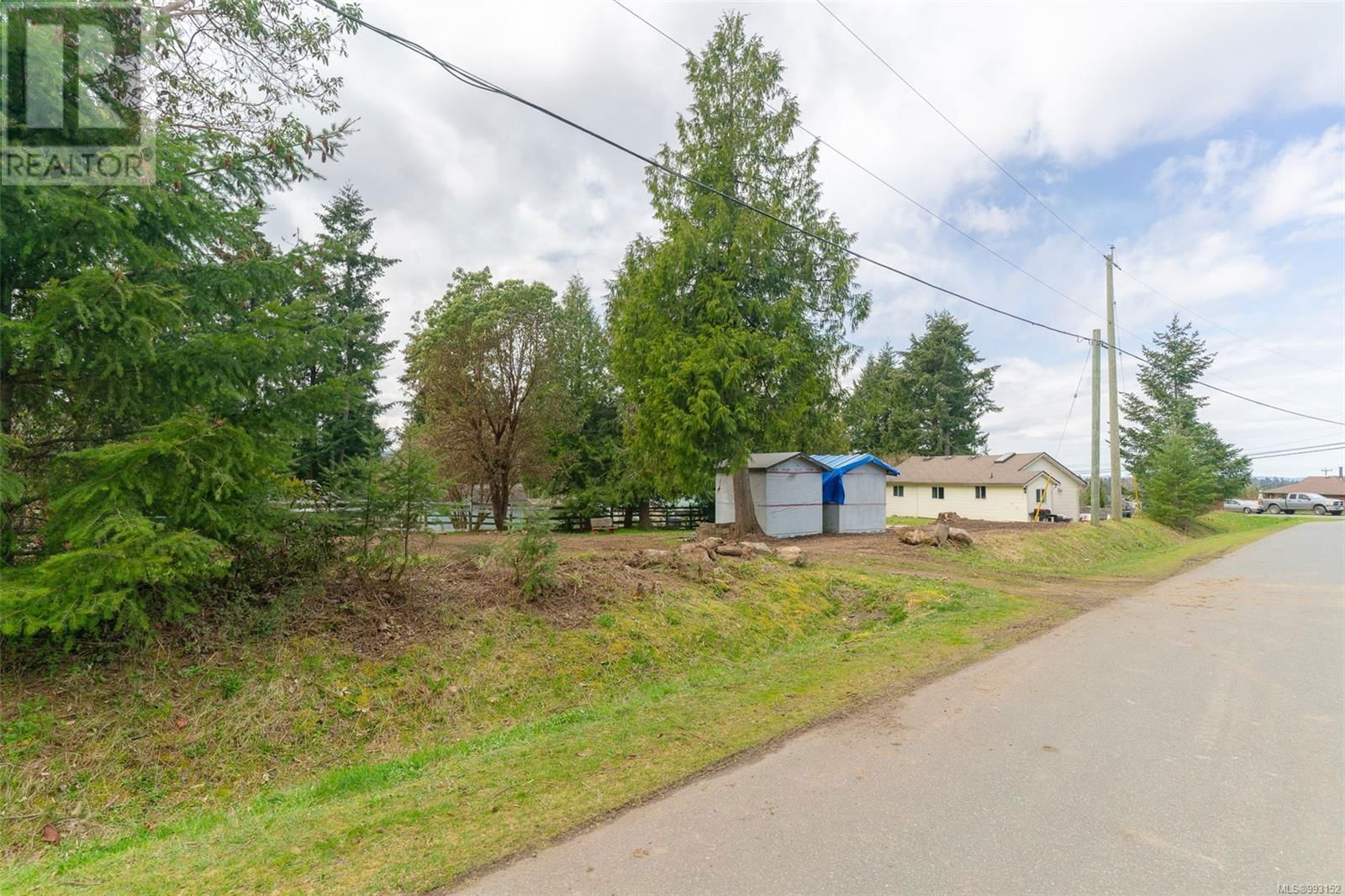 2163 HEMER ROAD Image 46