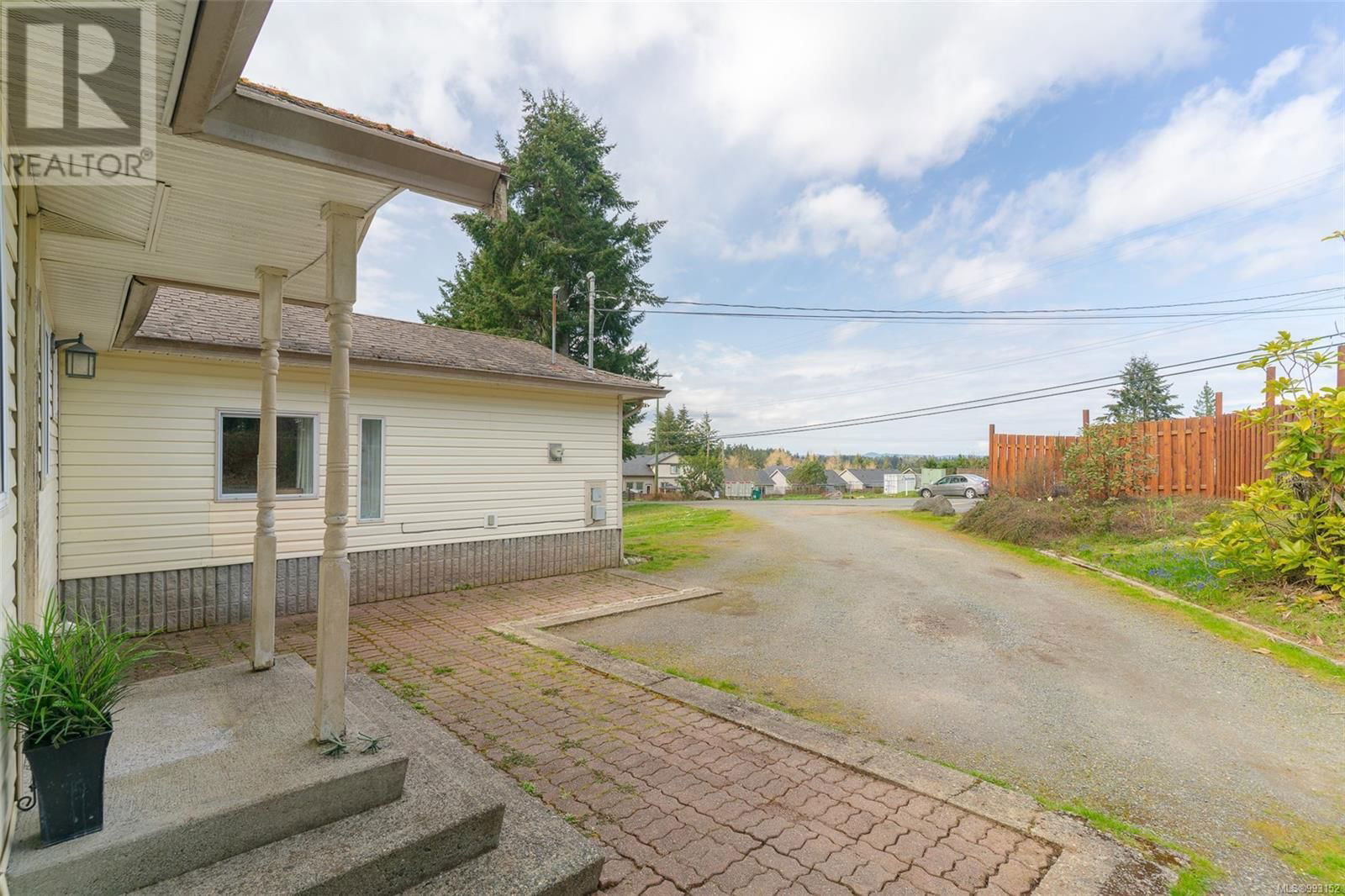 2163 HEMER ROAD Image 49