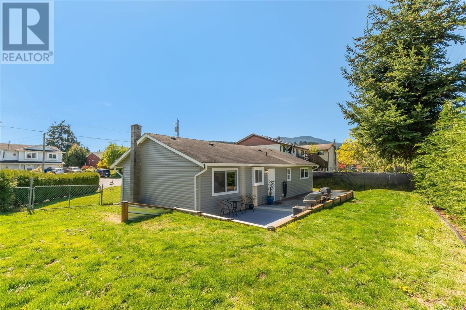 720 MCBRIDE PLACE Image 18