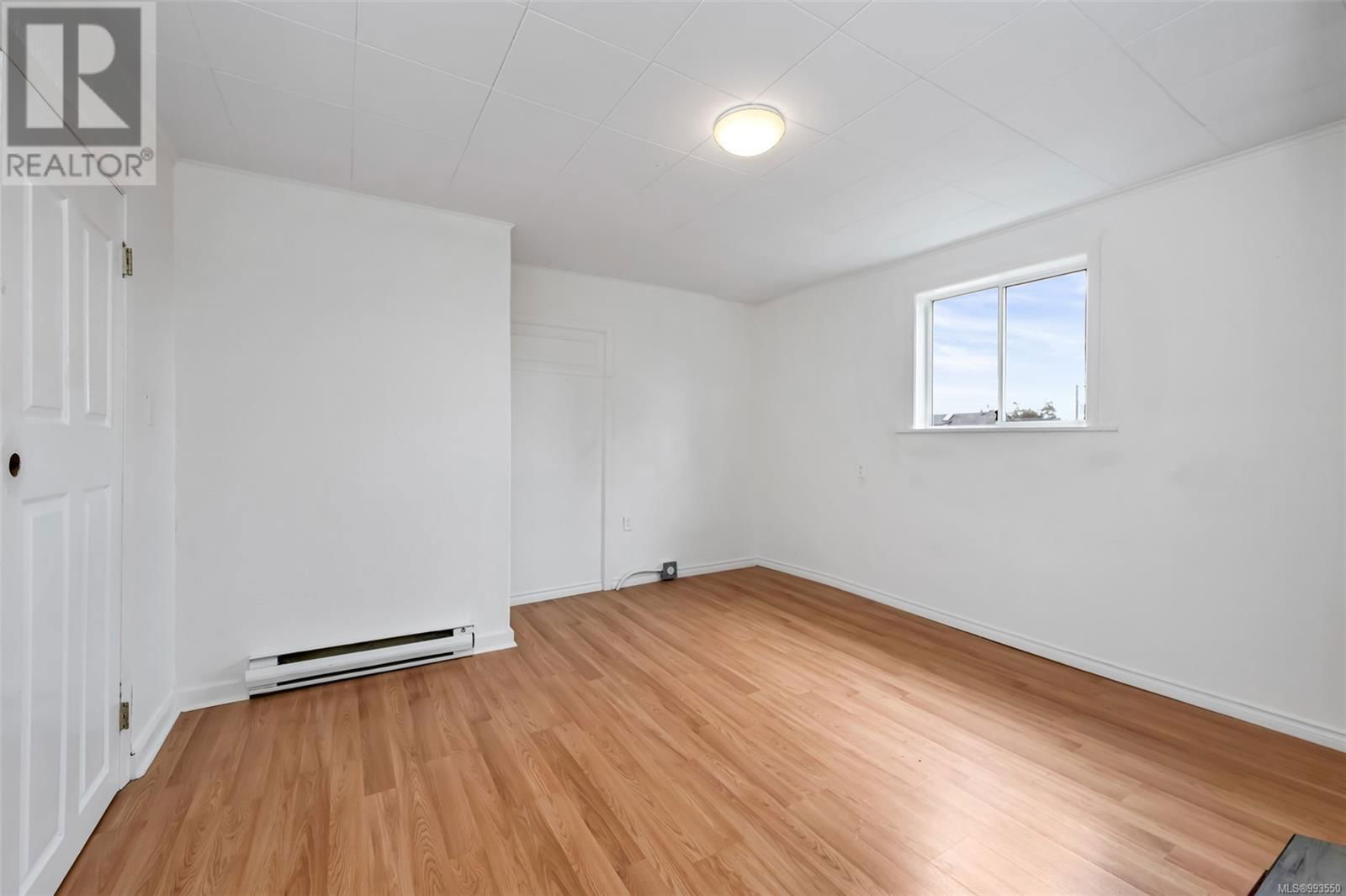 528 CONSTANCE AVENUE Image 28