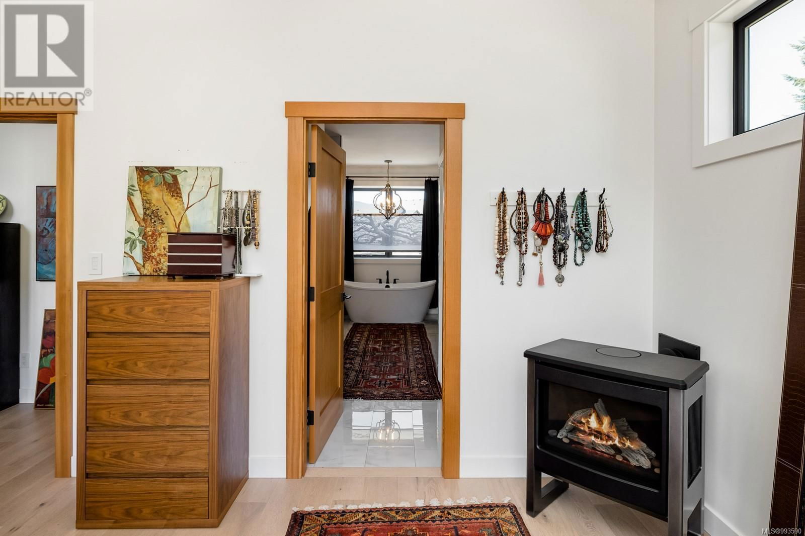 7260 LAKEFRONT DRIVE Image 34