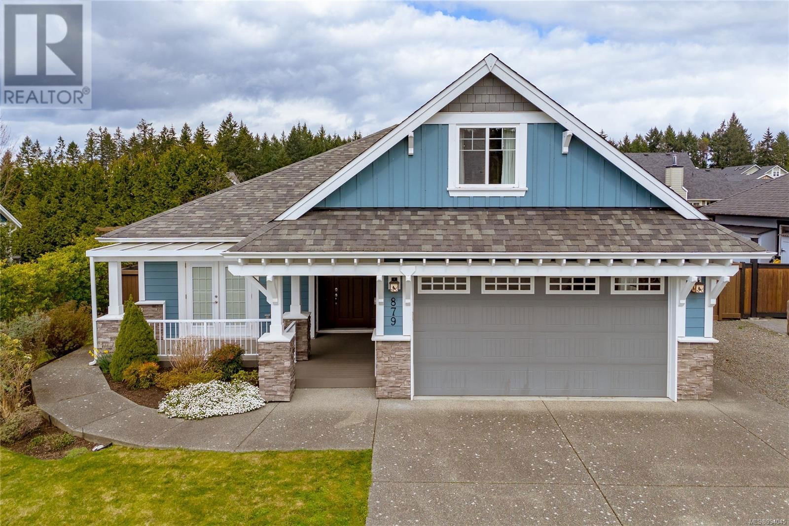 879 TUTOR WAY Image 1