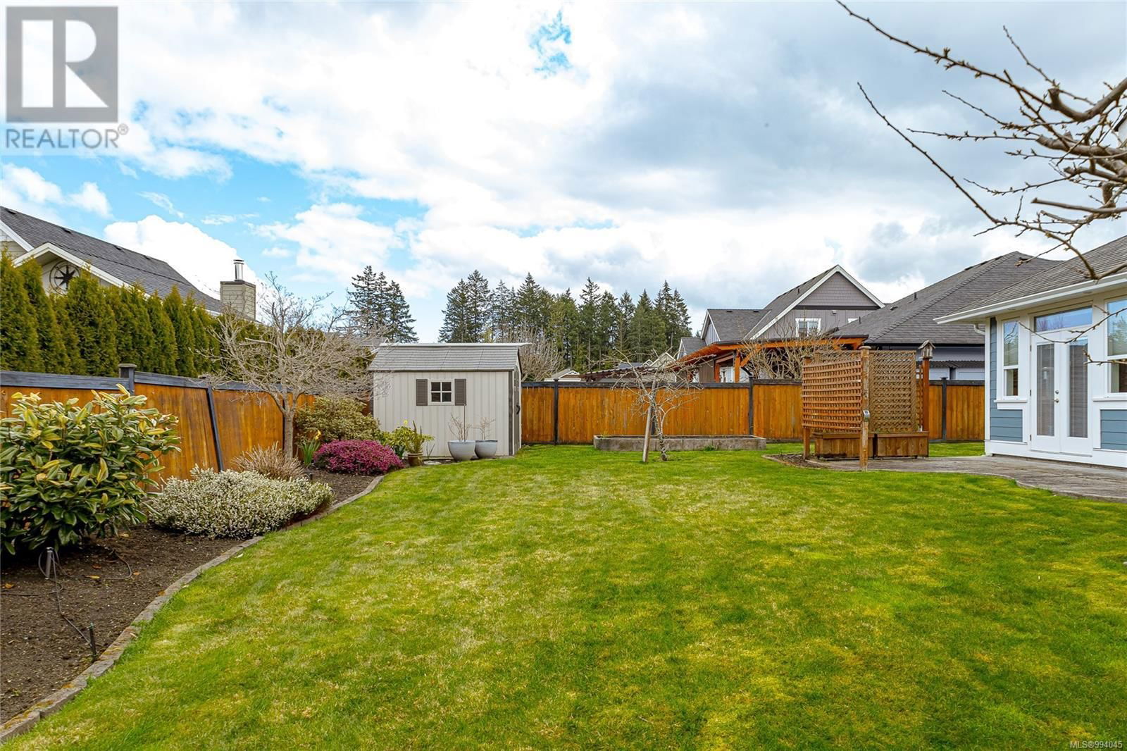 879 TUTOR WAY Image 48