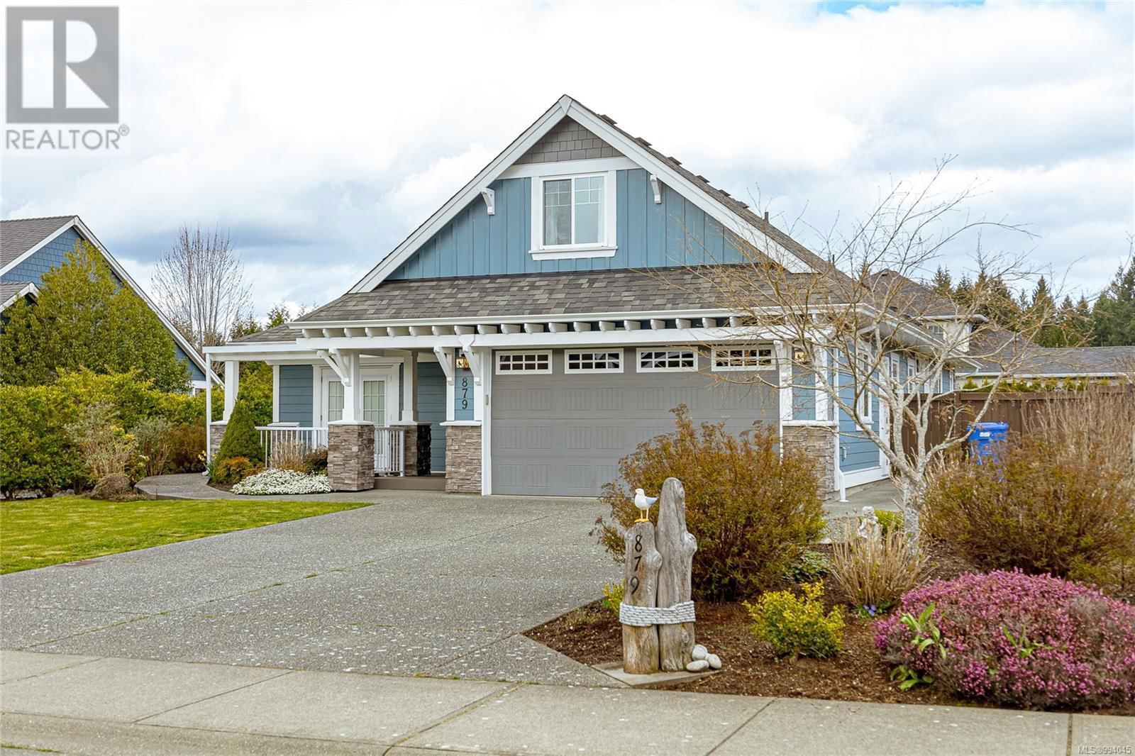 879 TUTOR WAY Image 6