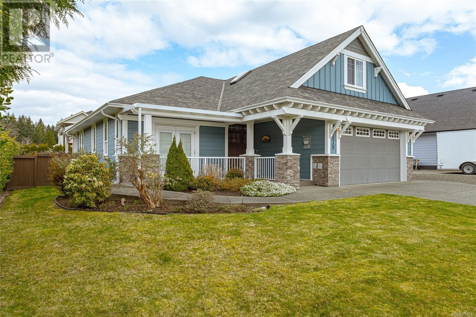879 TUTOR WAY Image 8