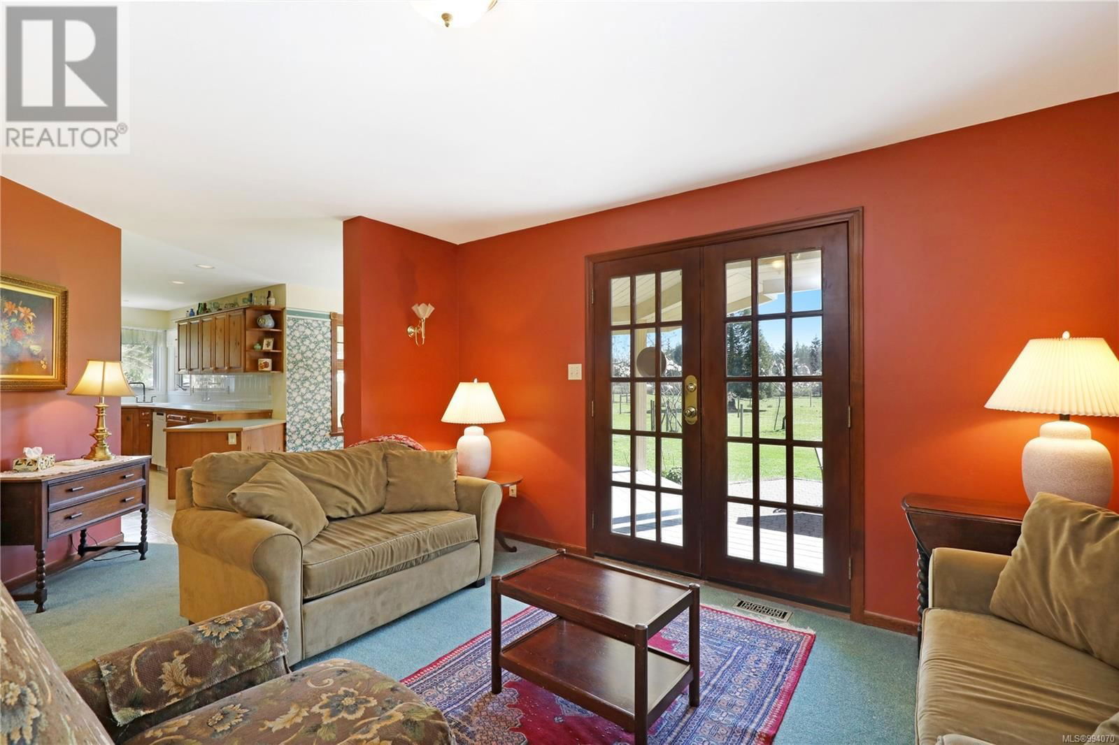860 GARDEN ROAD EAST Image 33
