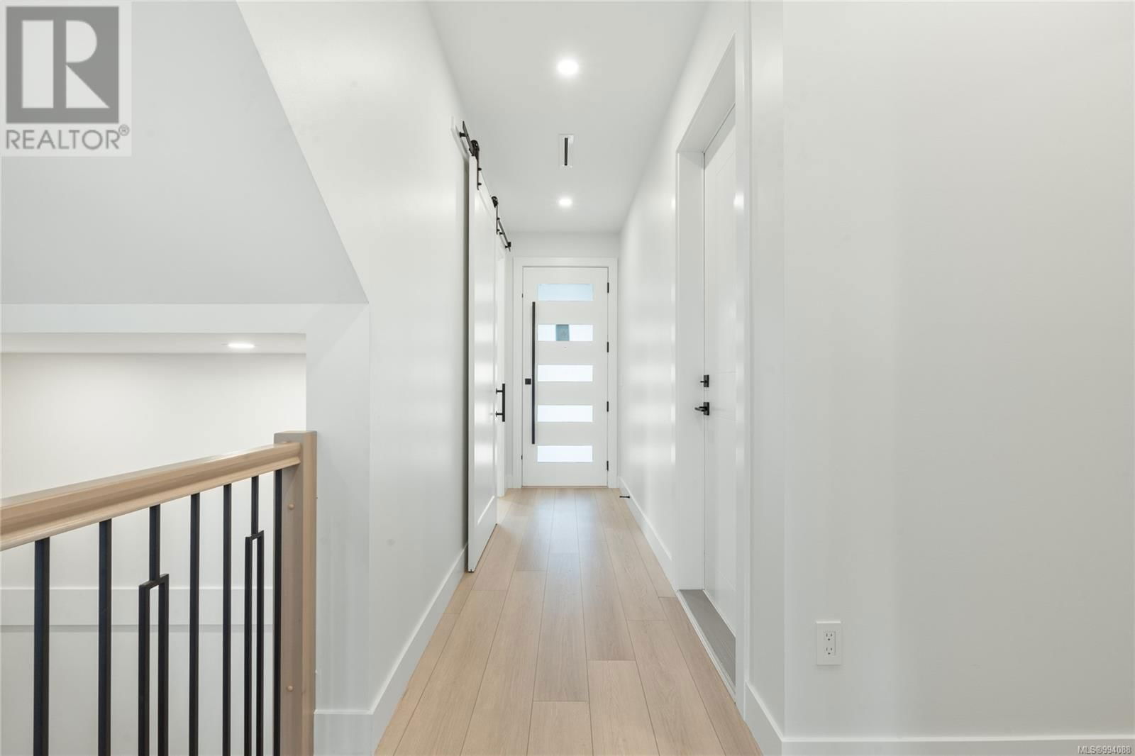 2335 SWALLOW PLACE Image 12