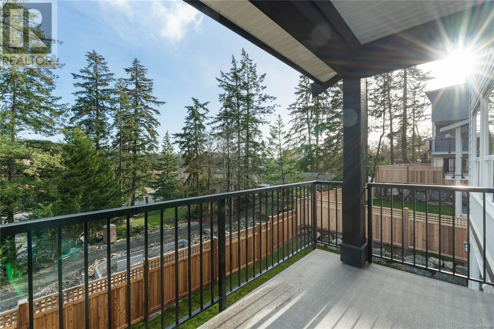 2335 SWALLOW PLACE Image 19