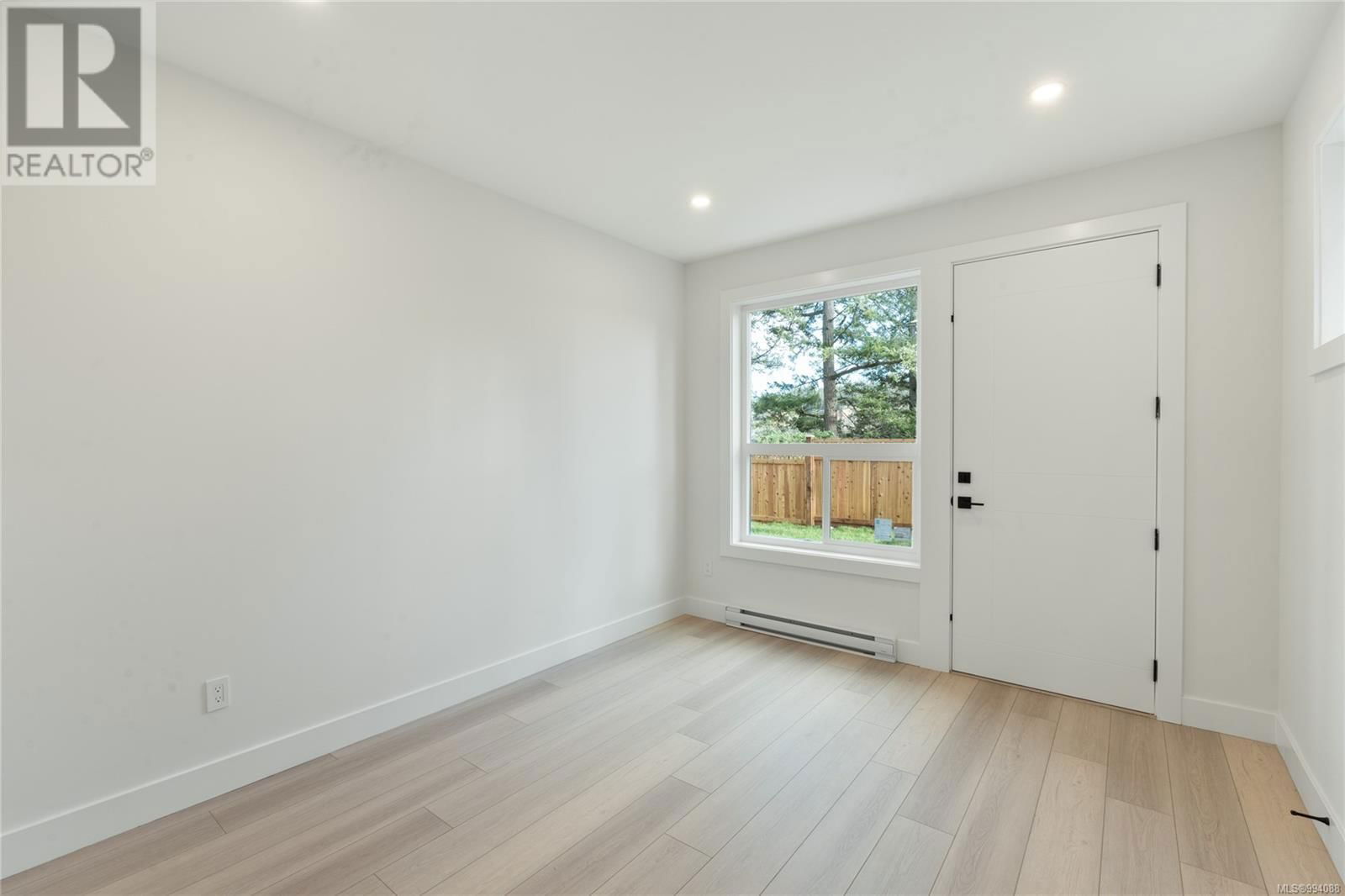 2335 SWALLOW PLACE Image 30