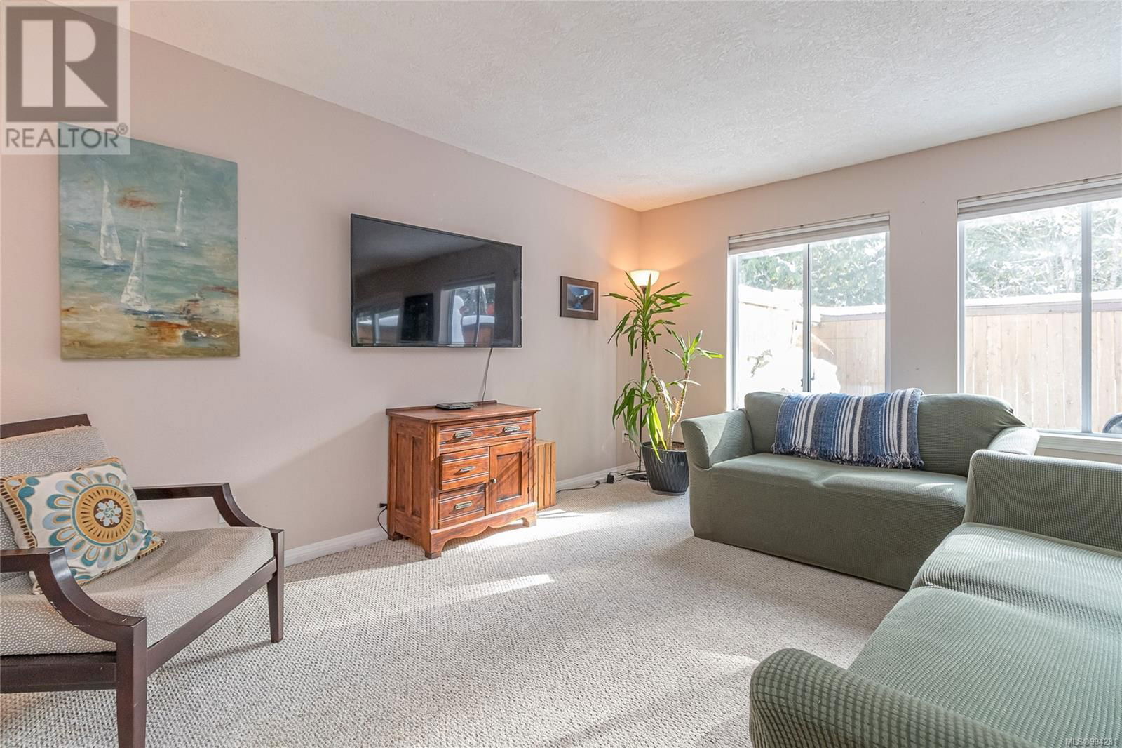 16 - 711 MALONE ROAD Image 5