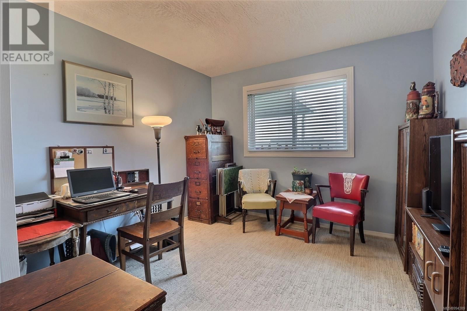 31 - 815 DUNSMUIR CRESCENT Image 10