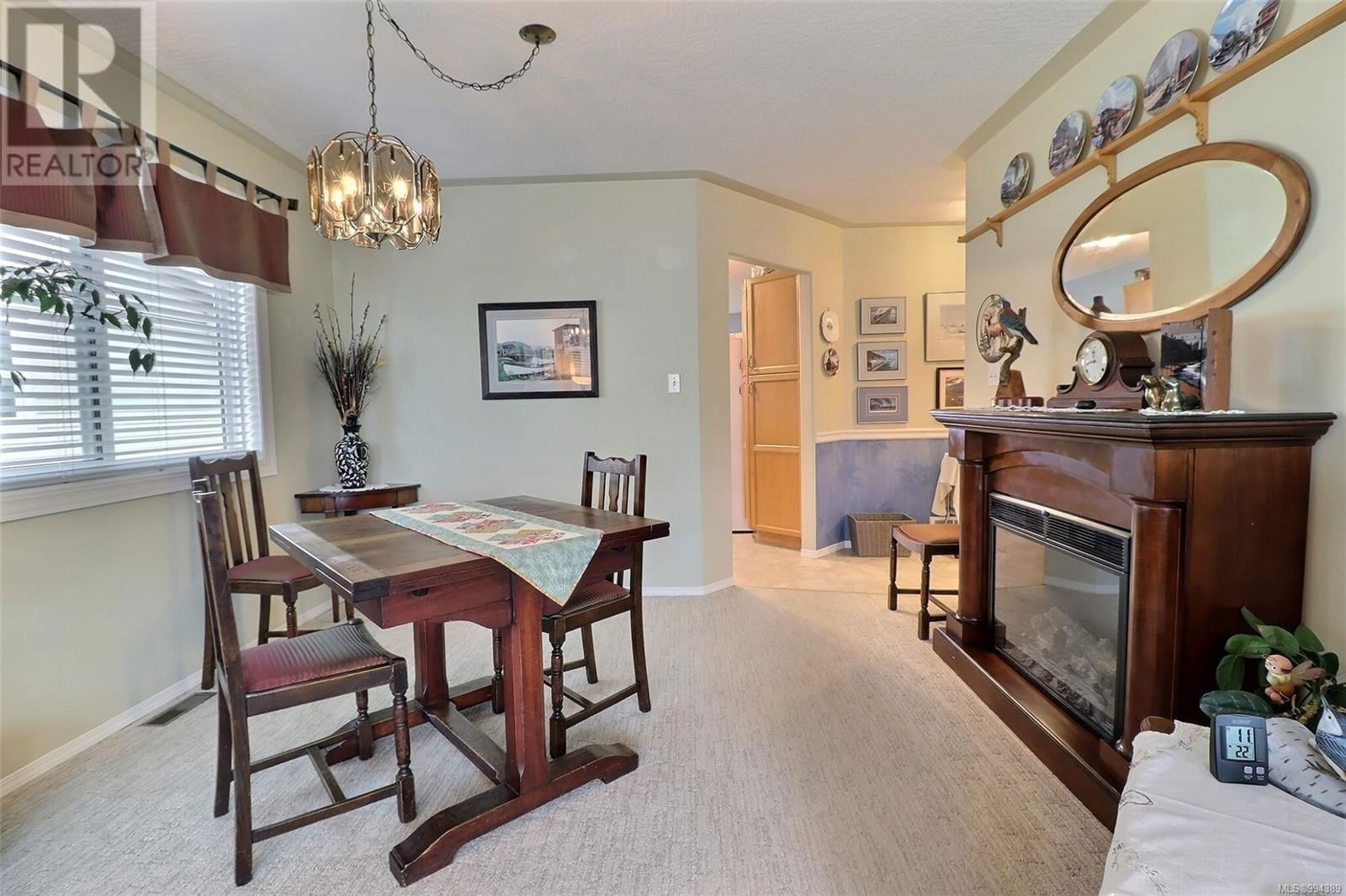 31 - 815 DUNSMUIR CRESCENT Image 5