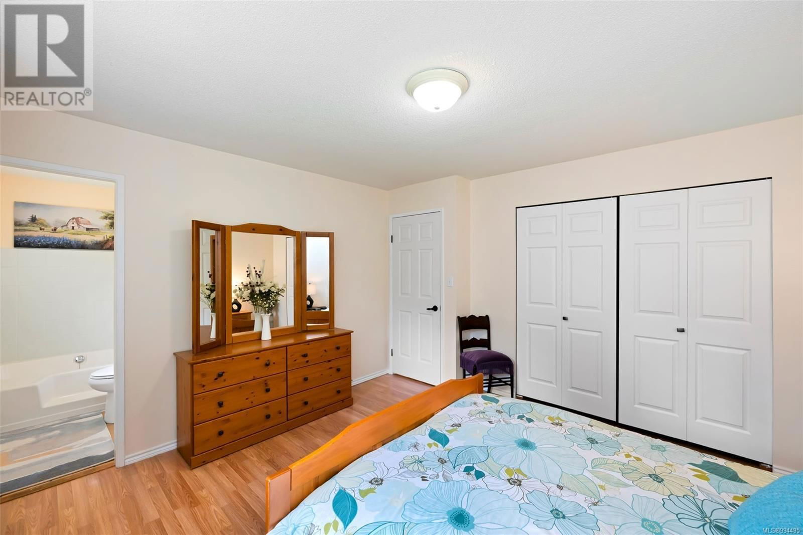2960 DEERWOOD PLACE Image 24