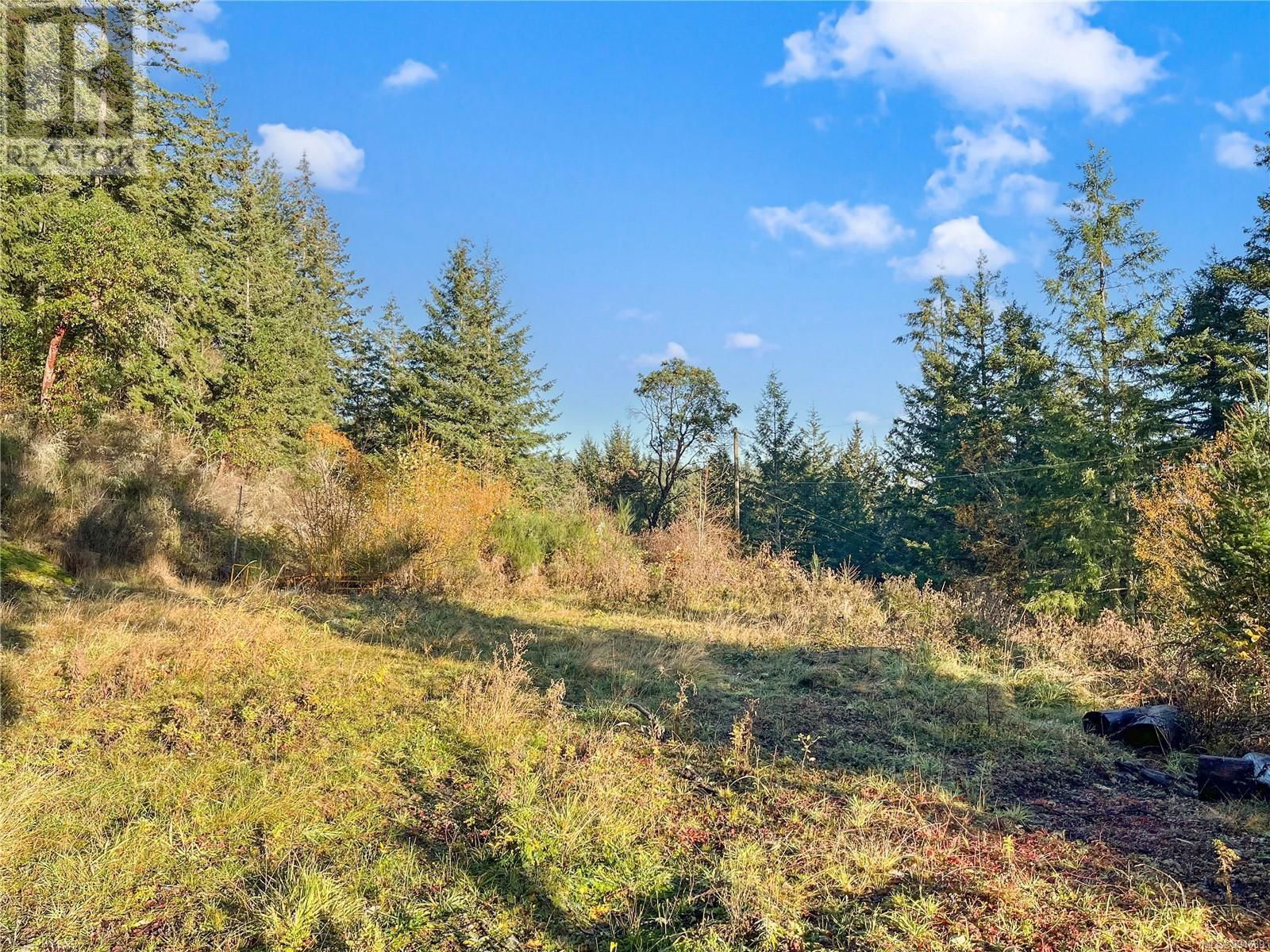 8030 TRANS CANADA HIGHWAY Image 30