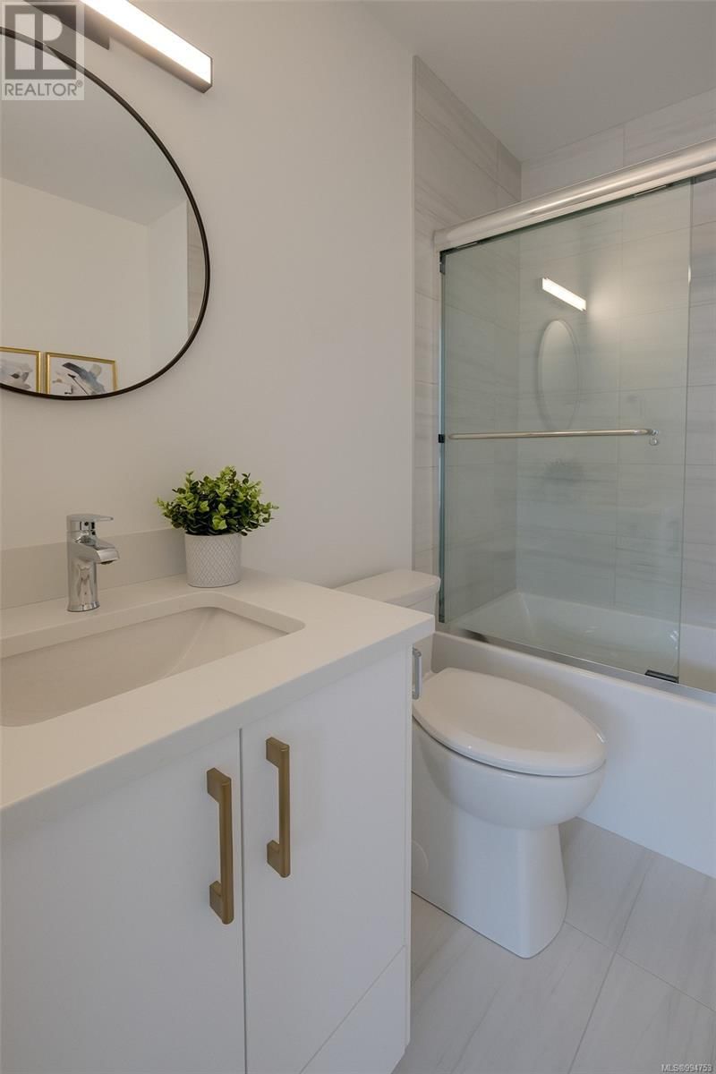 Unit 1 - 3907 CEDAR HILL ROAD Image 25
