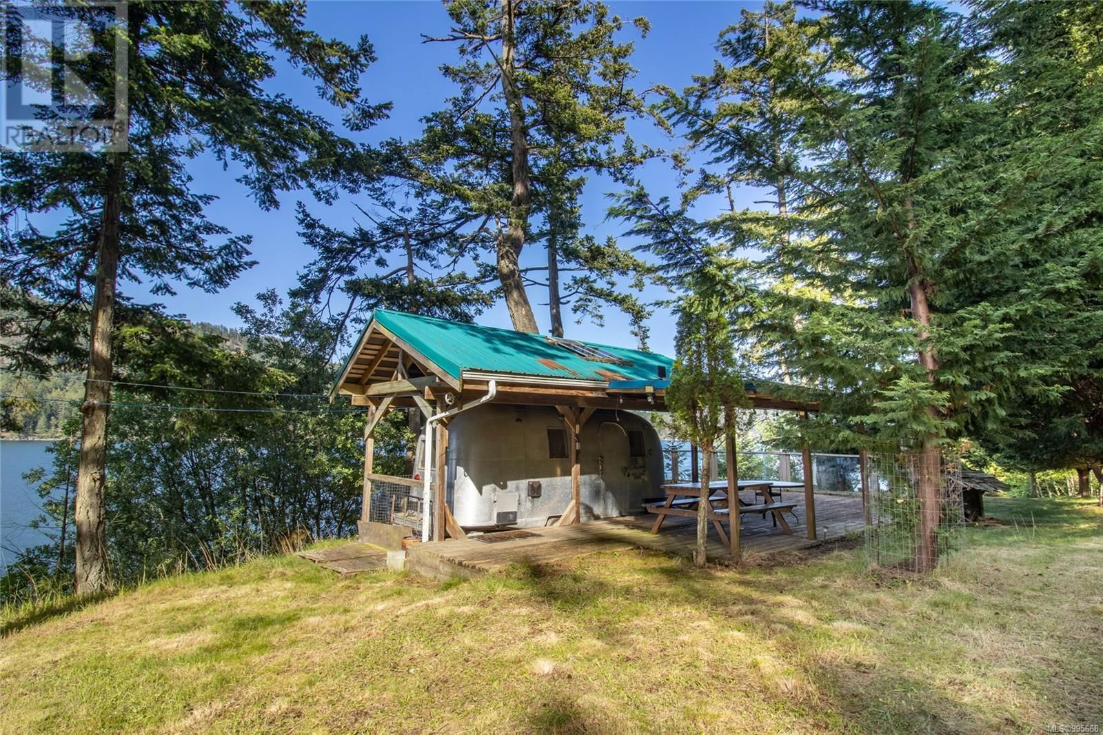 6903 SHARK PLACE Image 10