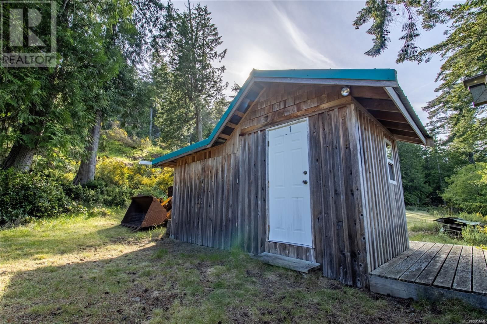 6903 SHARK PLACE Image 39