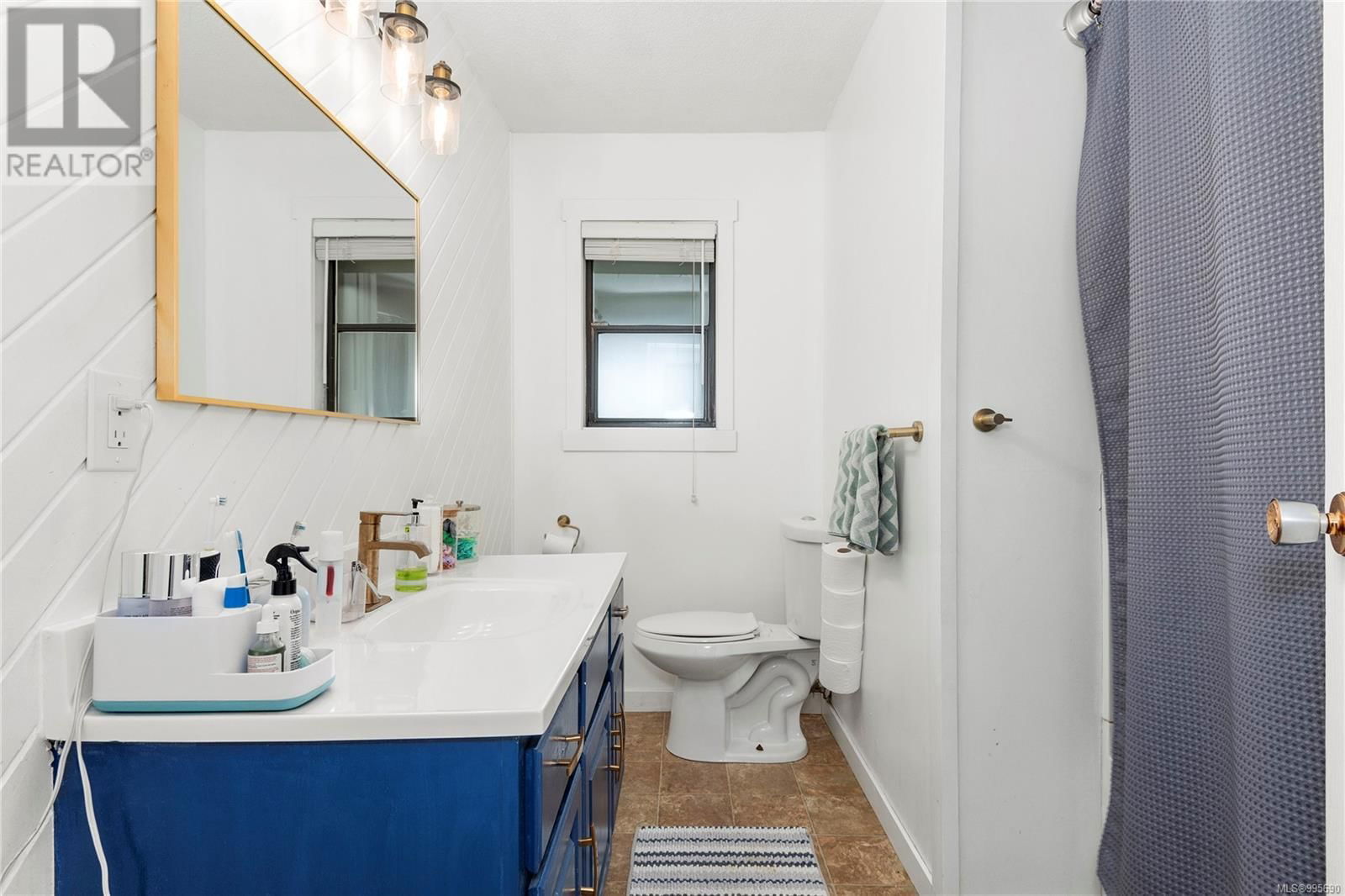 951 NORTHMORE ROAD Image 28