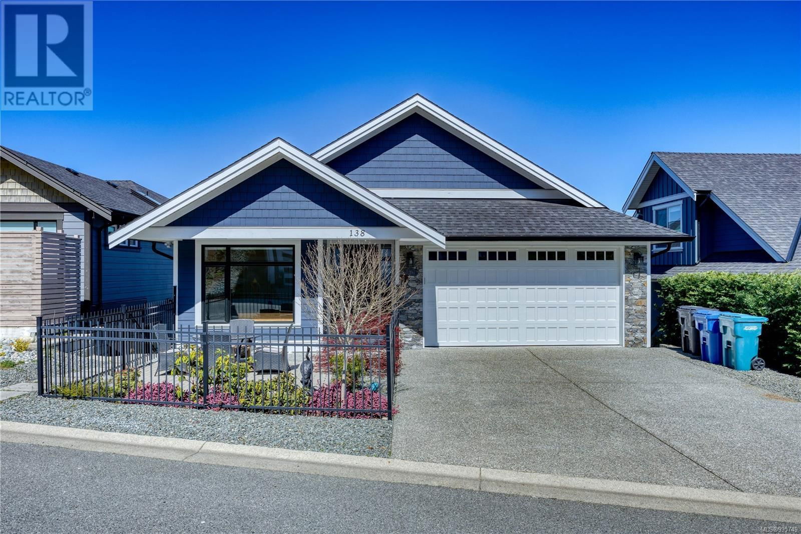 138 ROYAL PACIFIC WAY Image 64