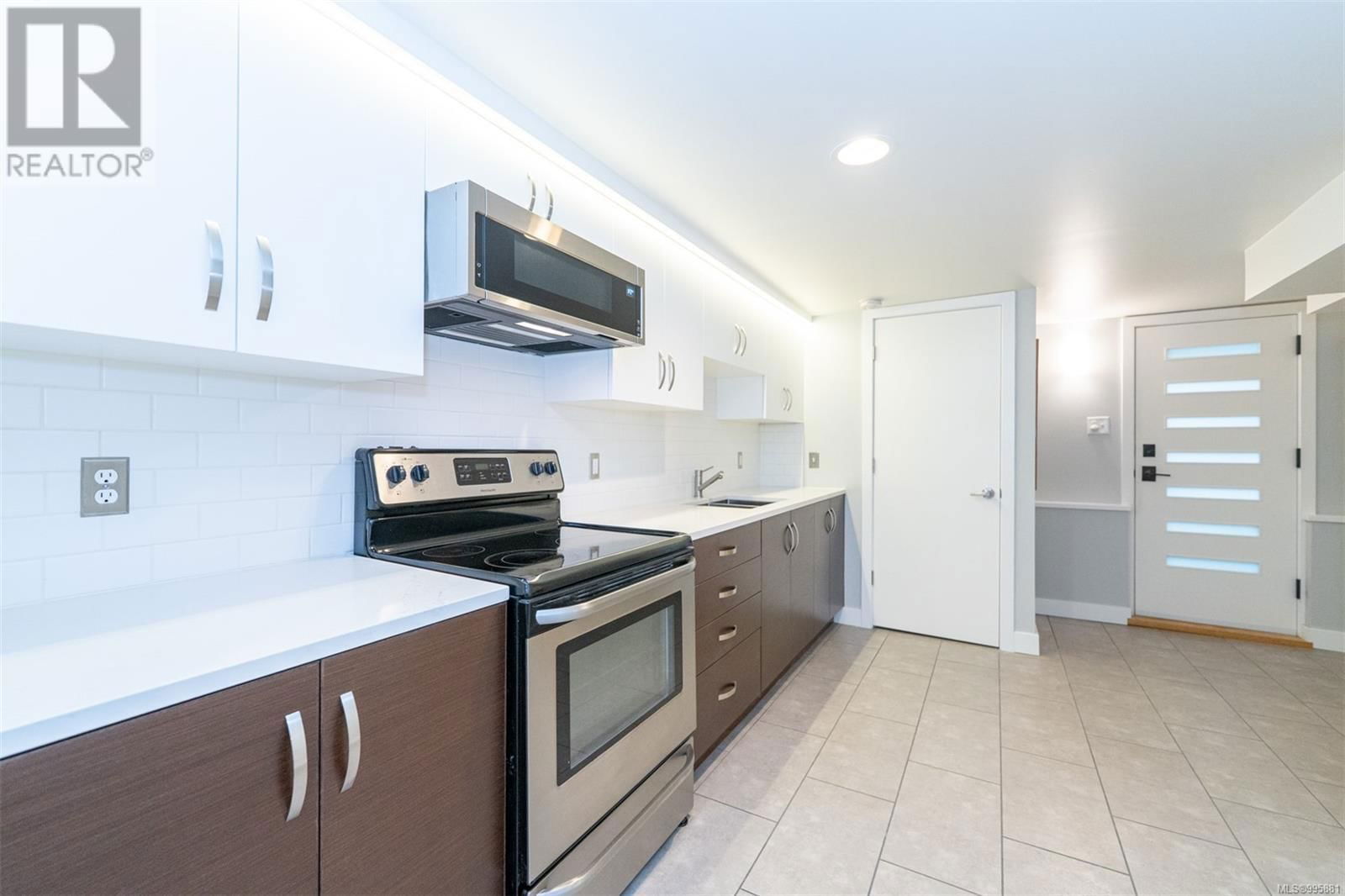 1584 ATHLONE DRIVE Image 30