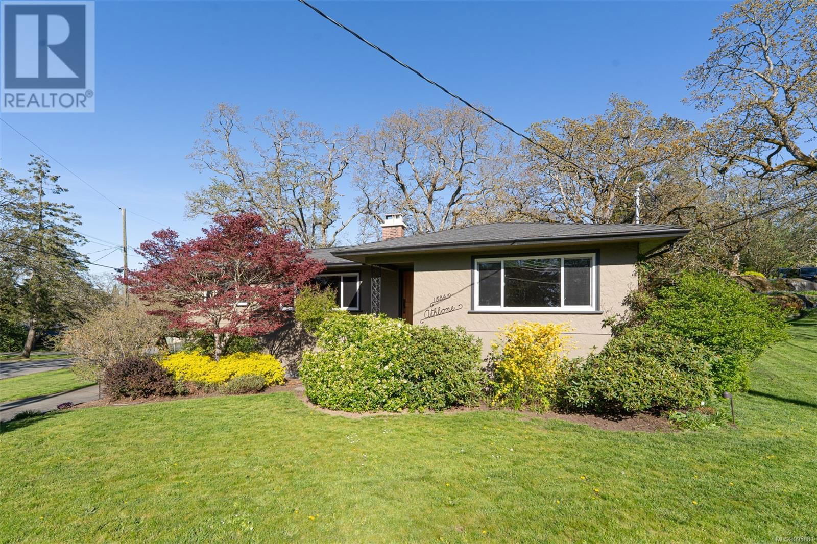 1584 ATHLONE DRIVE Image 43