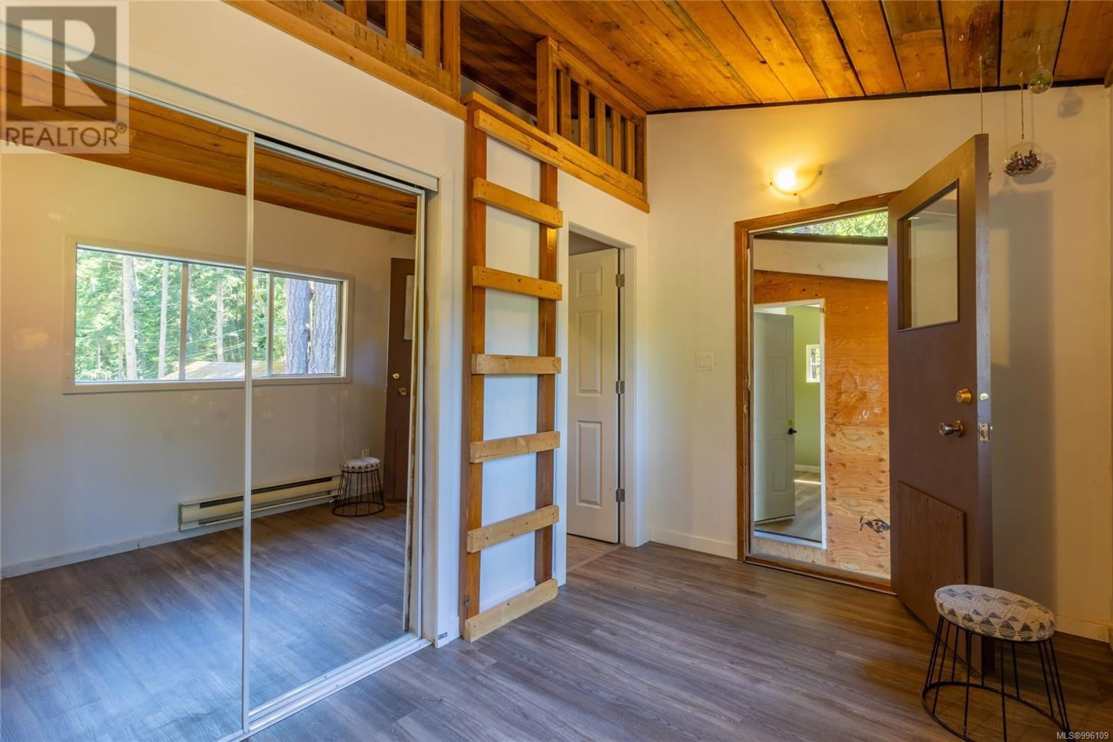 4898 PIRATES ROAD Image 32