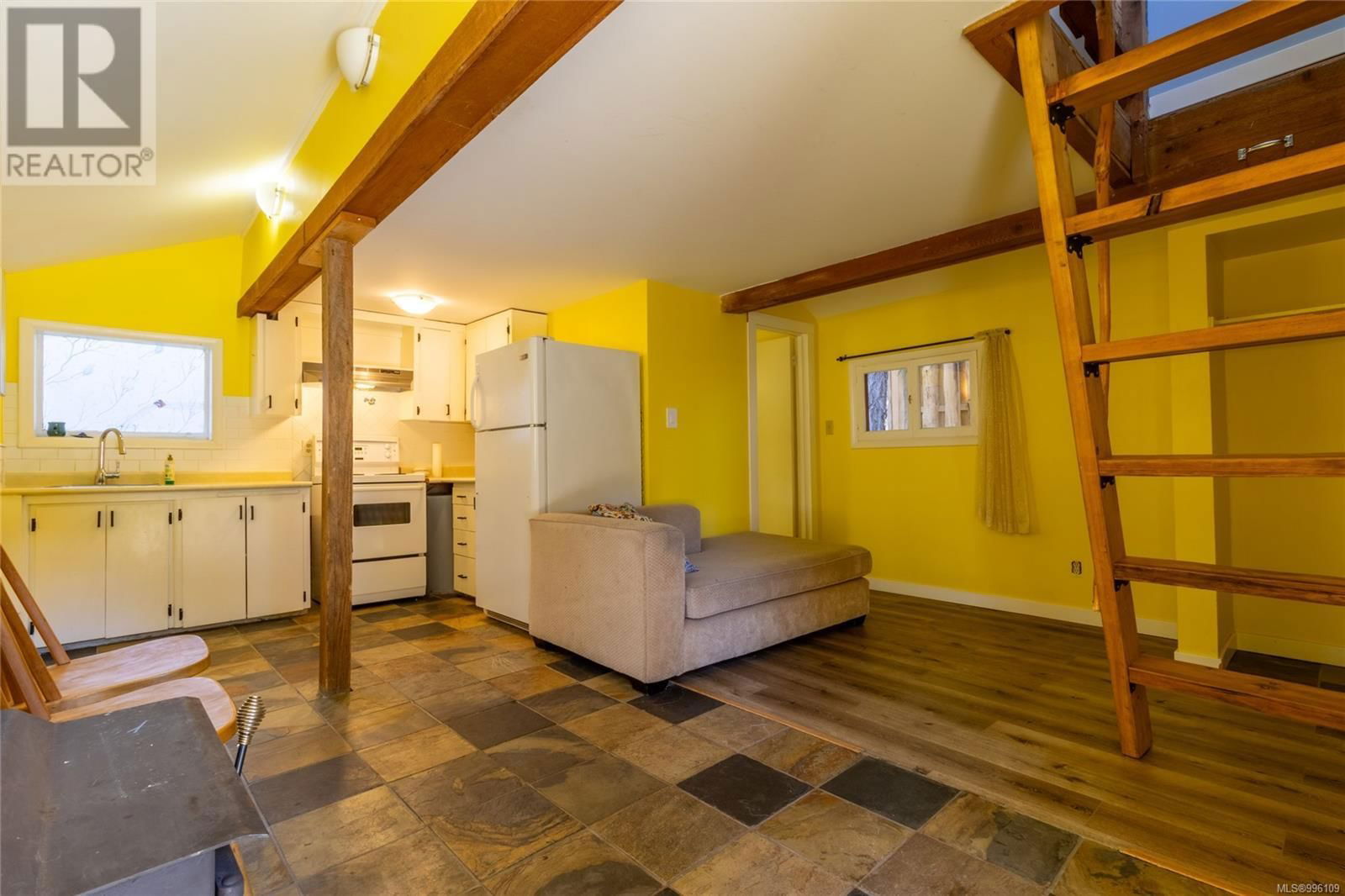 4898 PIRATES ROAD Image 41