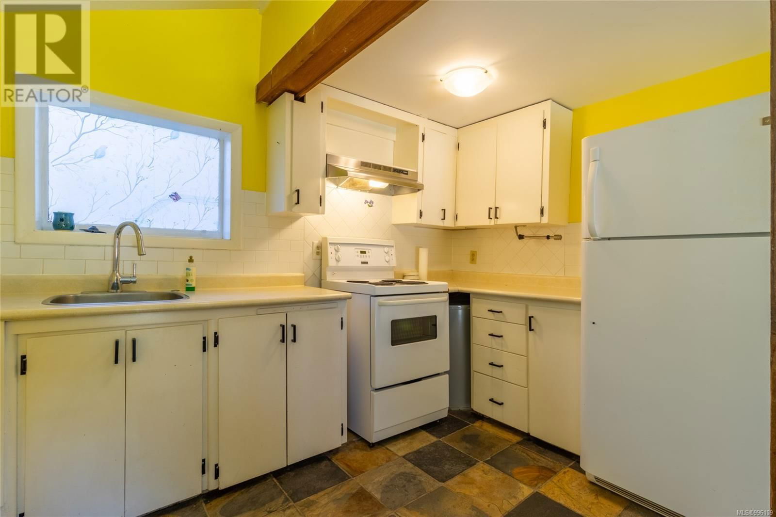 4898 PIRATES ROAD Image 43