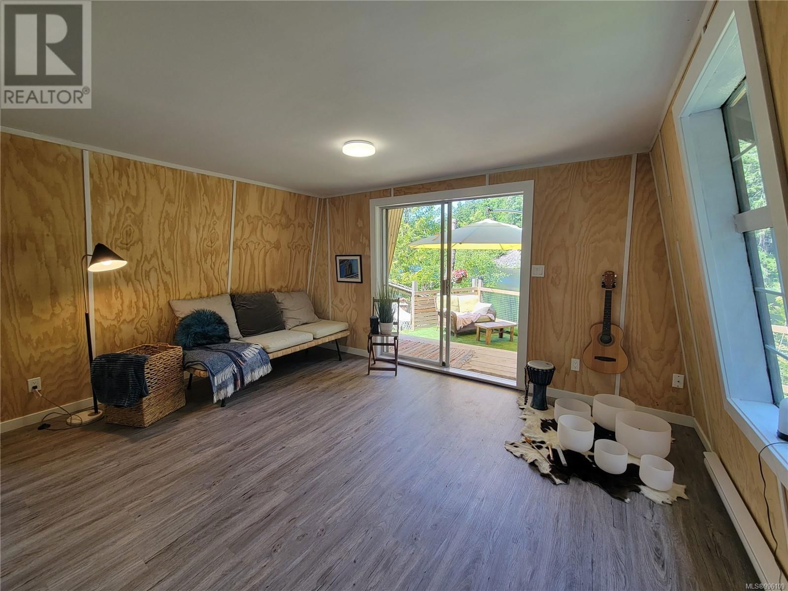 4898 PIRATES ROAD Image 67