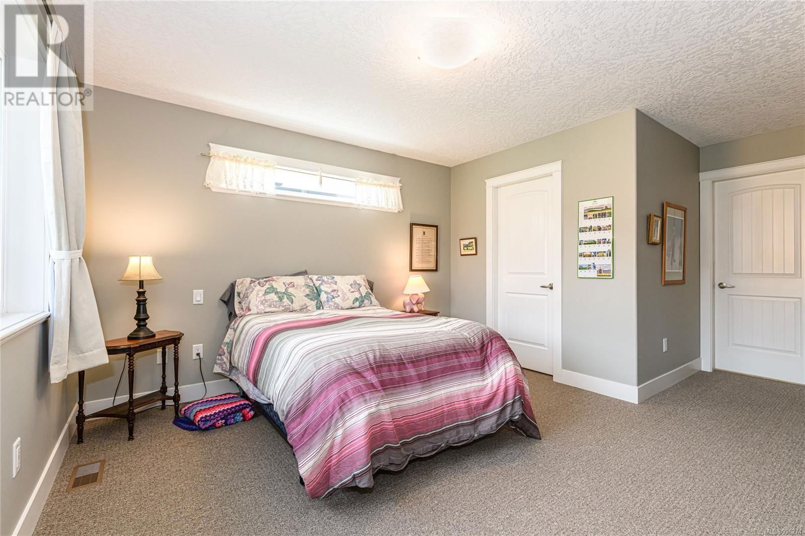 1373 HUTCHINSON ROAD Image 18