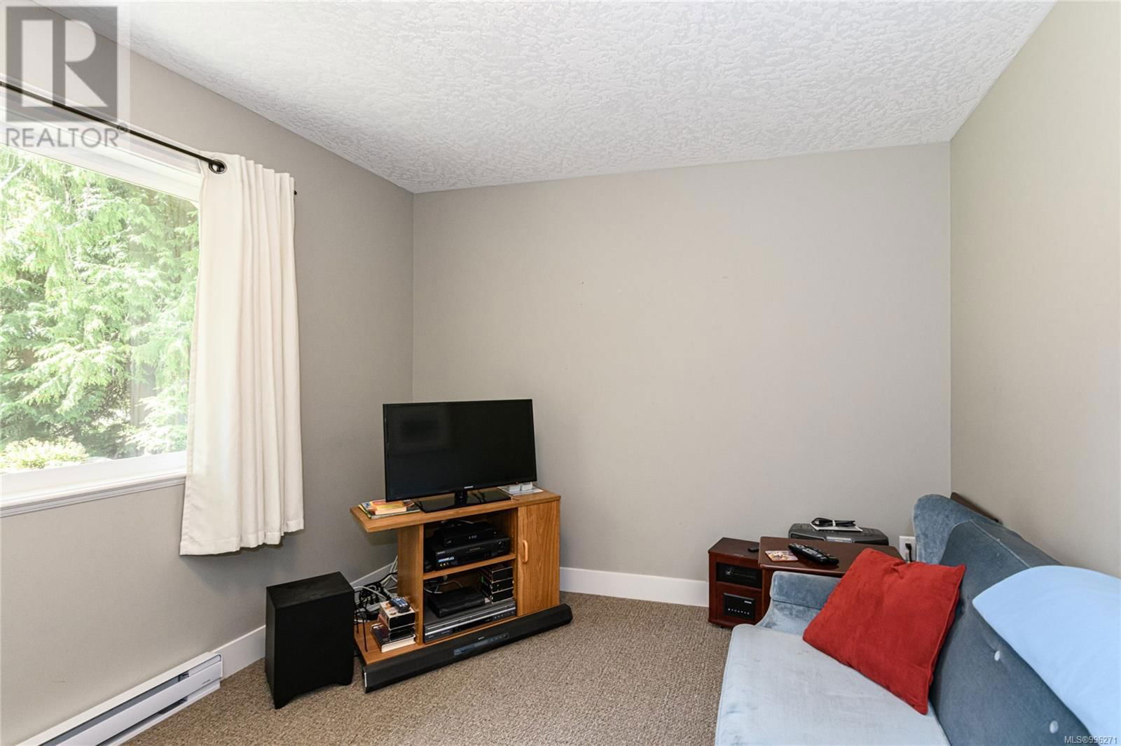 1373 HUTCHINSON ROAD Image 23