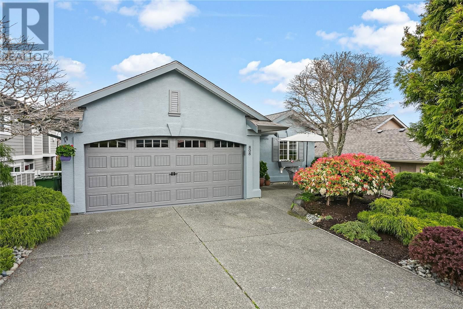 808 COUNTRY CLUB DRIVE Image 1