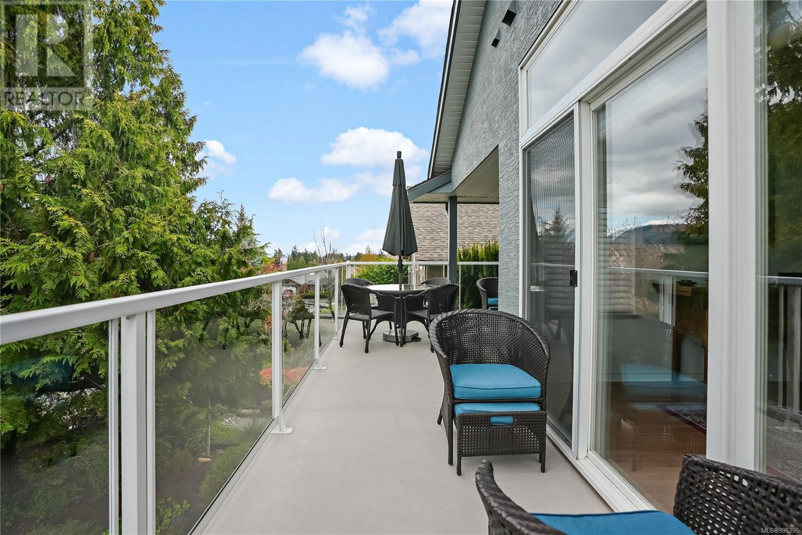 808 COUNTRY CLUB DRIVE Image 15