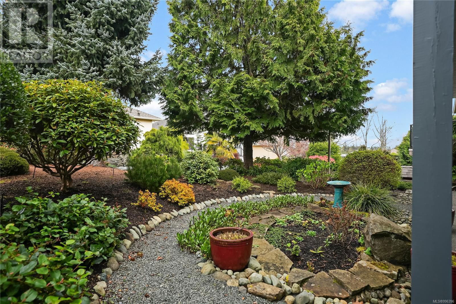 808 COUNTRY CLUB DRIVE Image 25