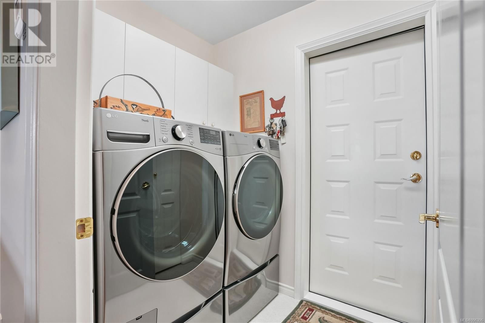 808 COUNTRY CLUB DRIVE Image 31