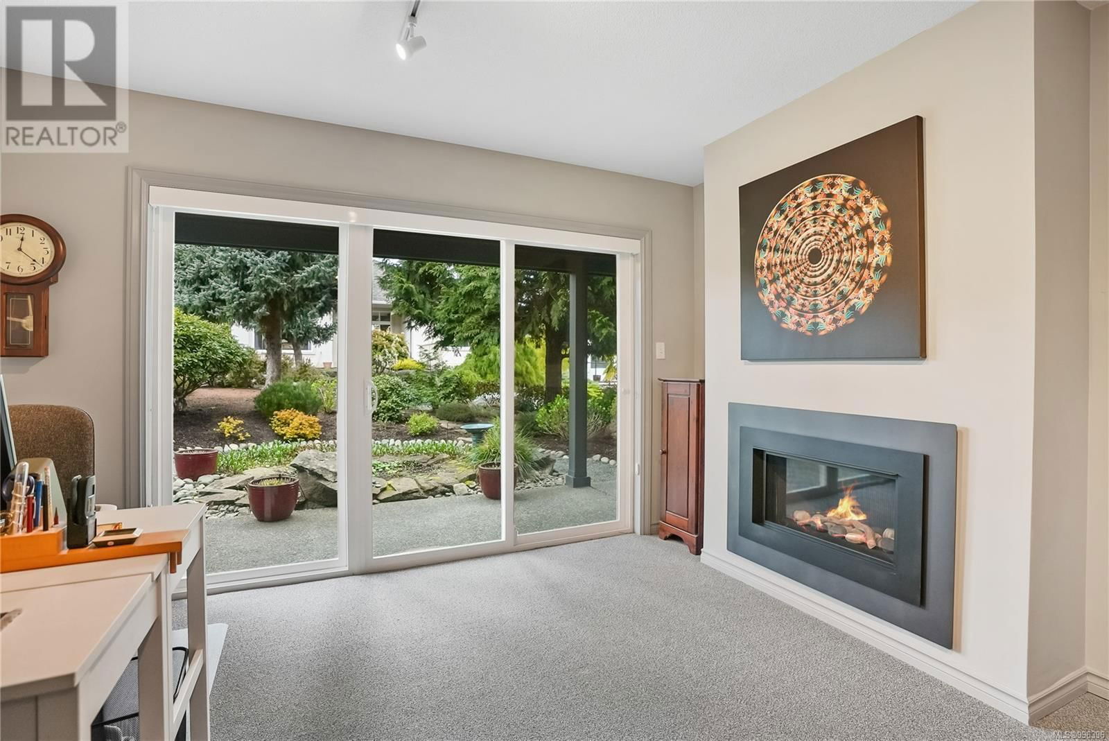 808 COUNTRY CLUB DRIVE Image 33